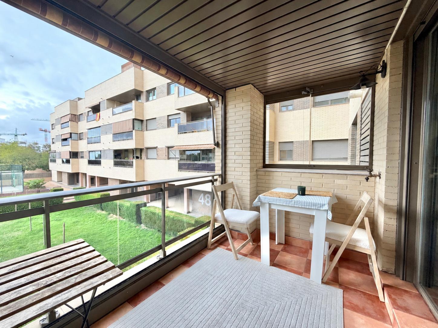 Fabuloso piso exterior con terraza y reformado en urbanización privada-Zona PAU Móstoles